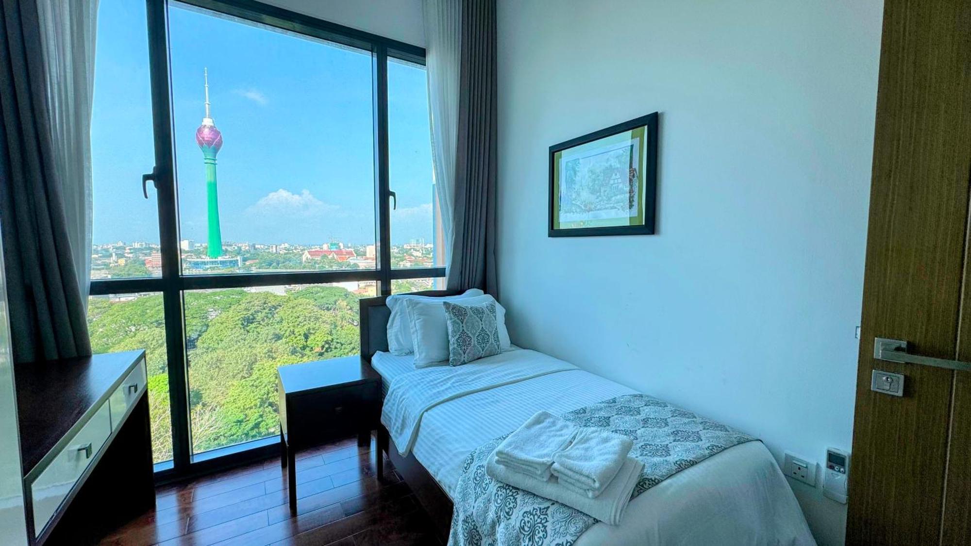 Cosy Home In Heart Of Colombo At Capitol Twinpeaks. Luaran gambar